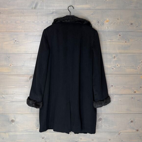 Vintage Black Wool Blend Overcoat w/ Faux Fur Trim Fits Women's L - XL - Picture 5 of 5